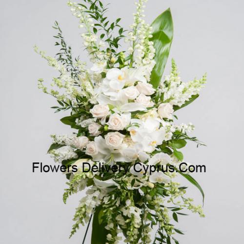 Charming Sympathy Flowers