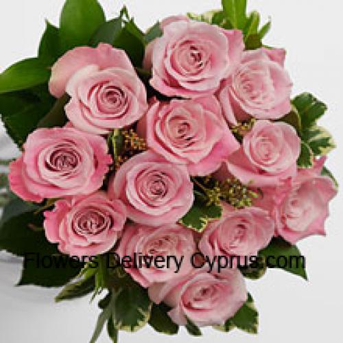 12 Schattige Roze Rozen